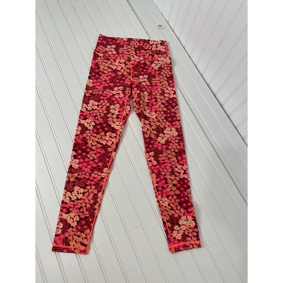 NWT Aerie Offline Real Me Xtra 7/8 Hold Up Leggings In Red Floral Sports Size S - Picture 1 of 5